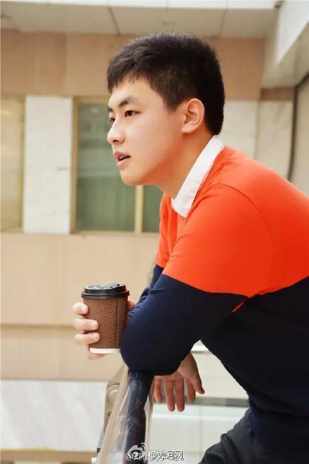 明明可以靠颜值却靠实力 童星