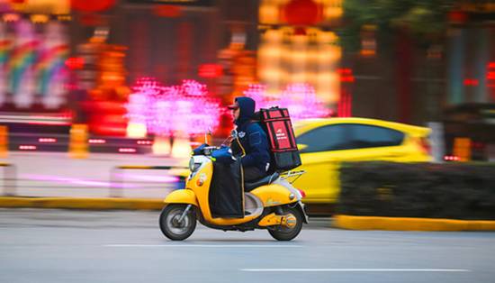 2016年城市服务业高薪榜出炉 按摩师月薪最高