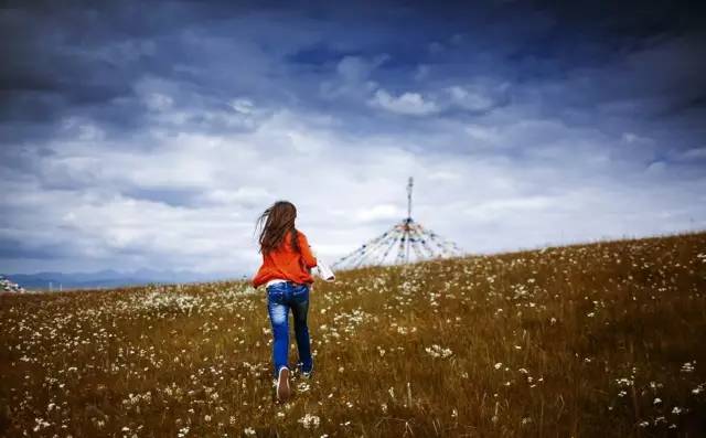 2016年城市服务业高薪榜出炉 按摩师月薪最高