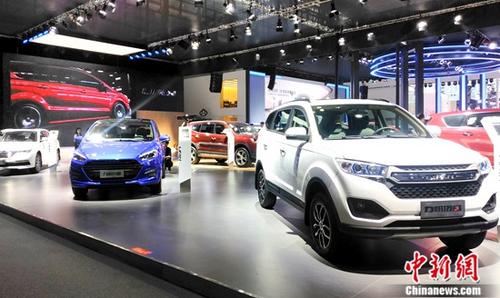 力帆三大主力车型亮相广州车展现场订车送终身质保