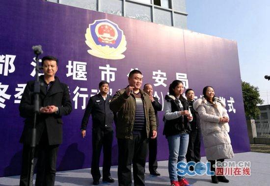 点击进入下一页